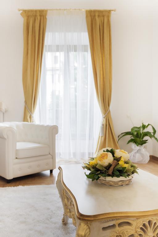 Suite Sarandrea Roma Ngoại thất bức ảnh